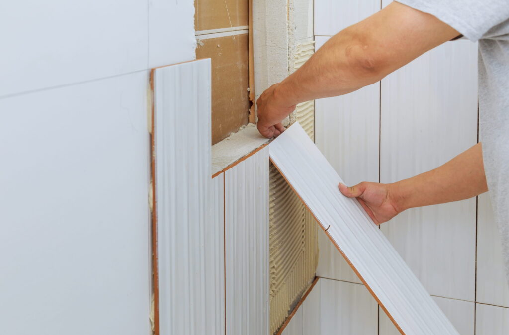 Bonding tiles on wall